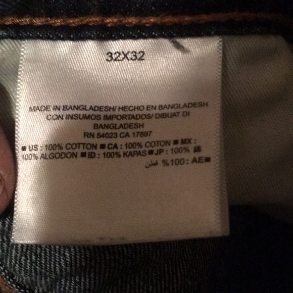 Old Navy Jeans - Picture 7 of 8